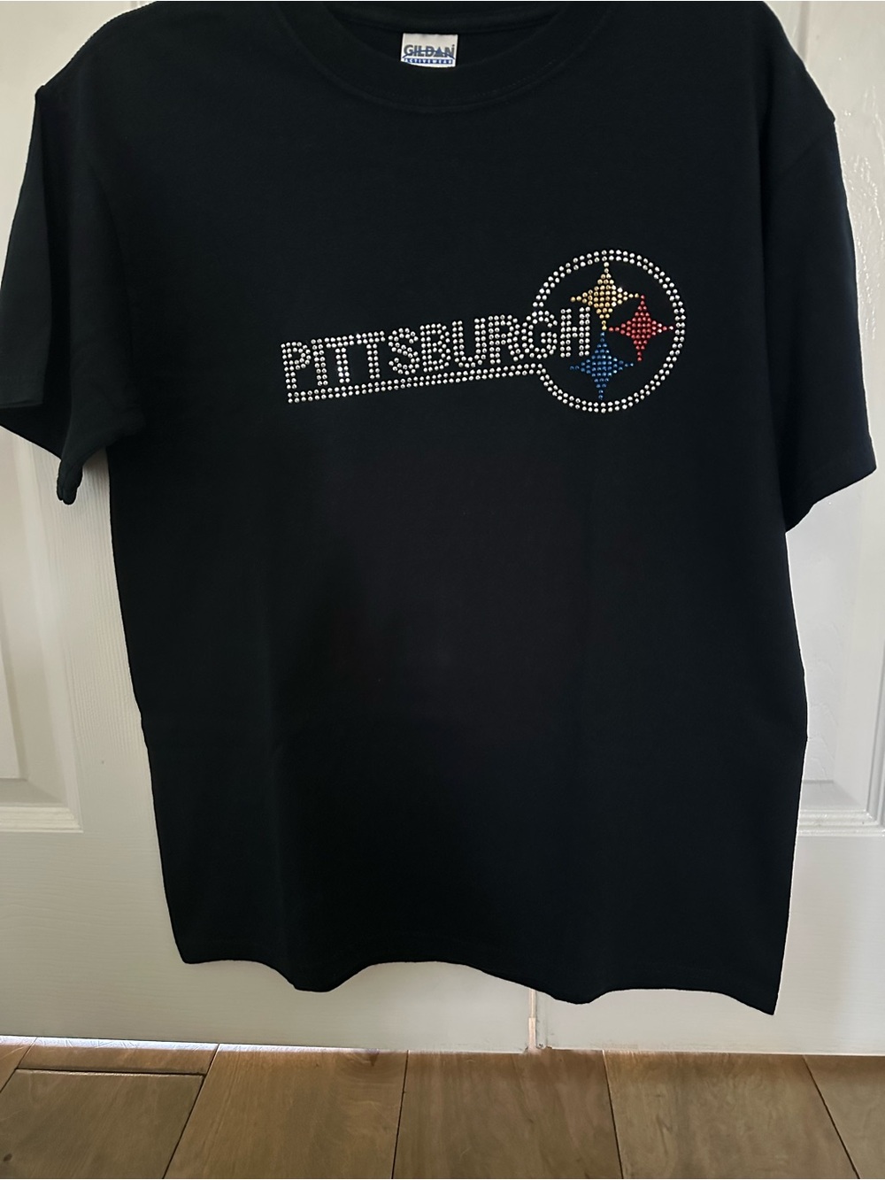 Gildan Black Short Sleeve Tee with Rhinestone Pittsburgh Emblem